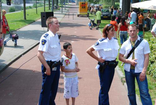 blauw op straat.jpg